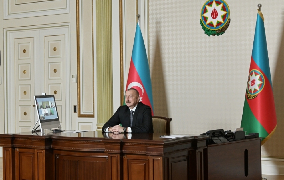 По инициативе компании Signify состоялась видеоконференция между Президентом Ильхамом Алиевым и руководителями компании