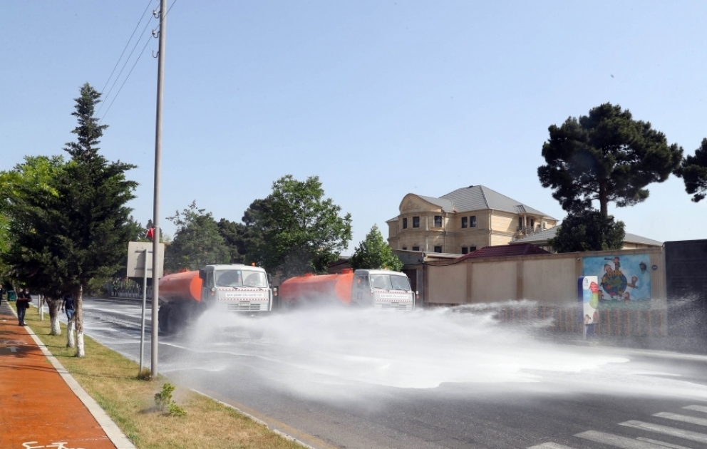 Des travaux de désinfection ont été réalisés dans plus de 300 rues centrales et les banlieues de Bakou