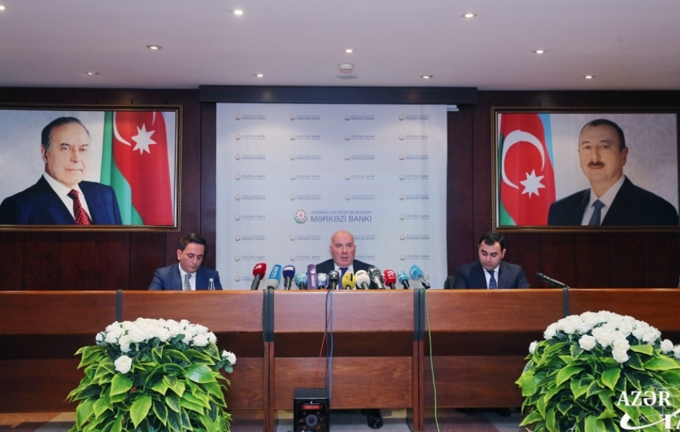 Mərkəzi Bank 2 sığorta şirkətini nəzarətə götürüb