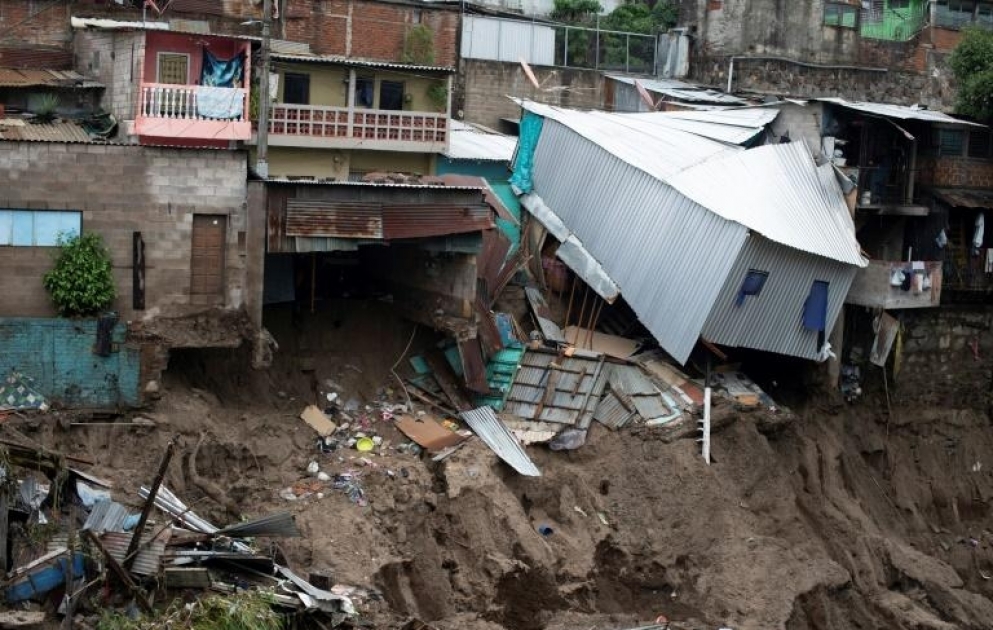 La tempête tropicale Amanda frappe le Salvador et le Guatemala