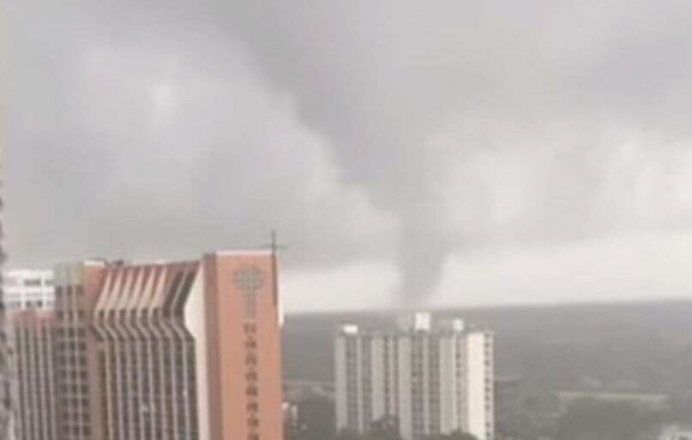 Tornado touches down near Orlando
