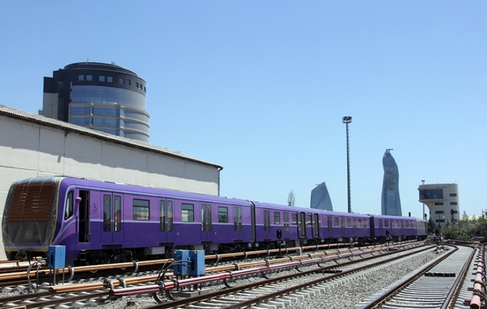 Metro Baku liefert neue U-Bahn-Züge