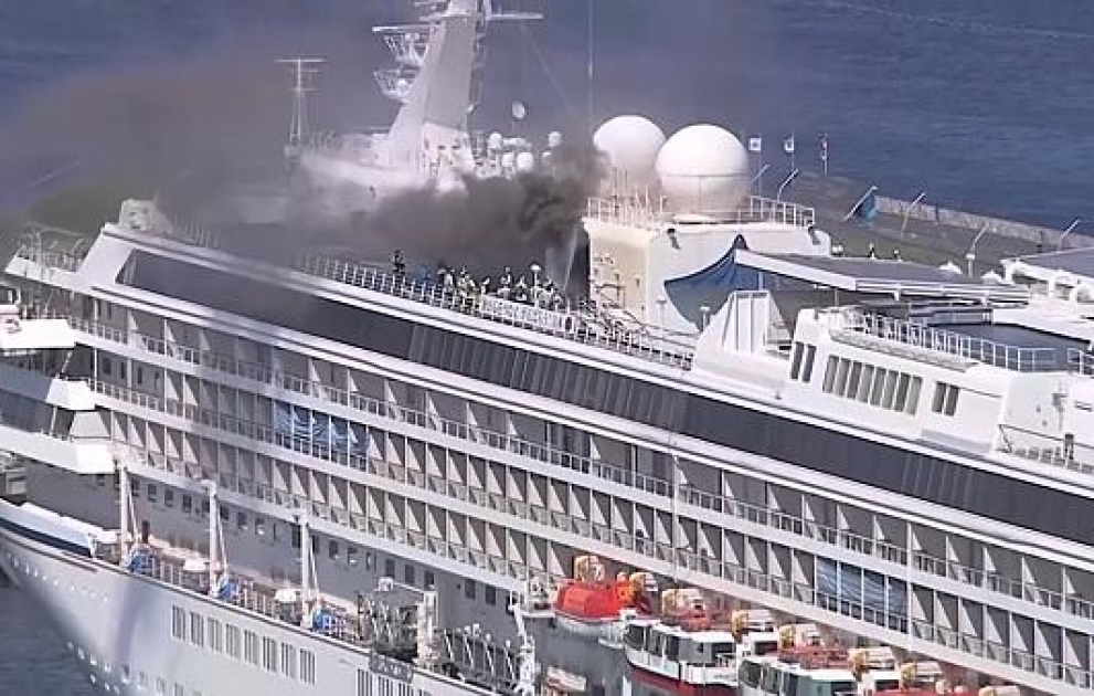 Alarm in Yokohama: Kreufahrtschiff in Flammen