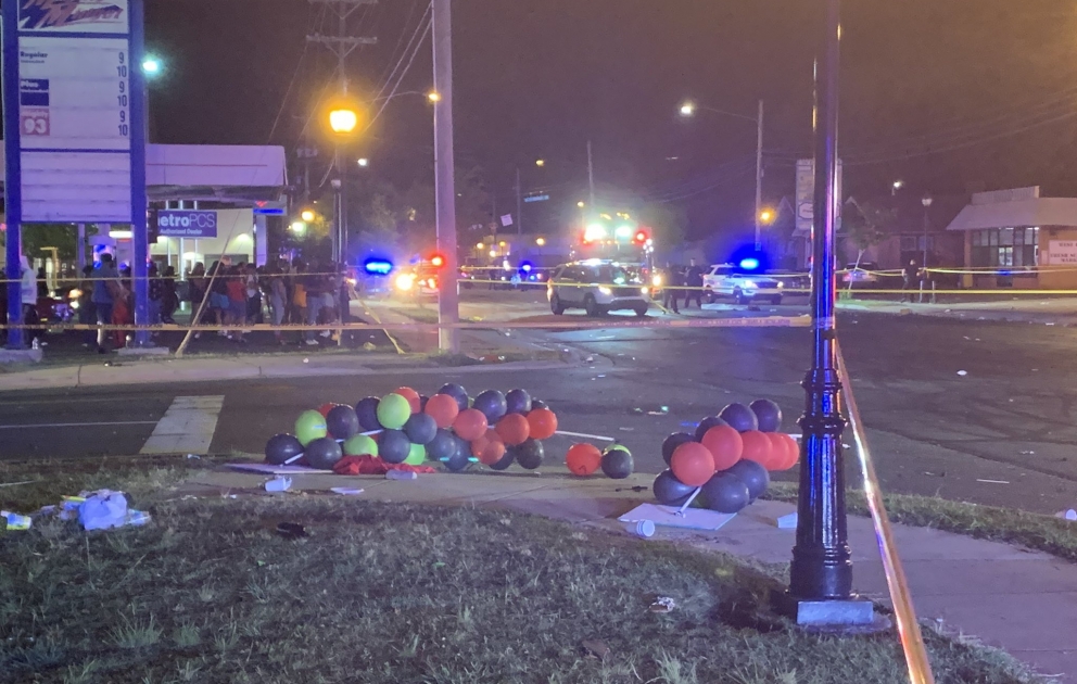 2 dead, 7 shot, 5 hit by cars at North Carolina block party