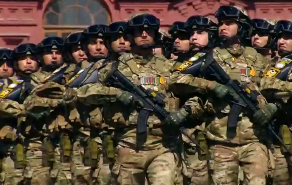 Azerbaijani servicemen take part in military parade in Moscow