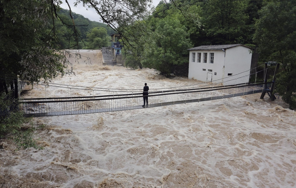 Hochwasser in Serbien und Bosnien-Herzegowina