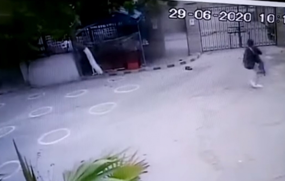 Moment of stock exchange attack caught on CCTV