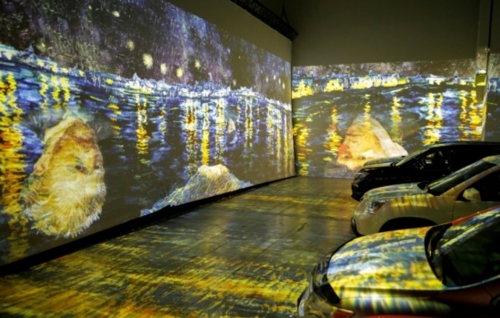 Toronto art lovers attend drive-in for socially distant Van Gogh exhibition