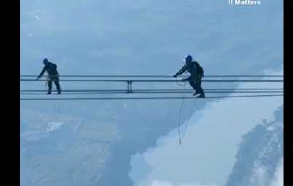 Aerial China: Power maintenance at high altitude in SW China
