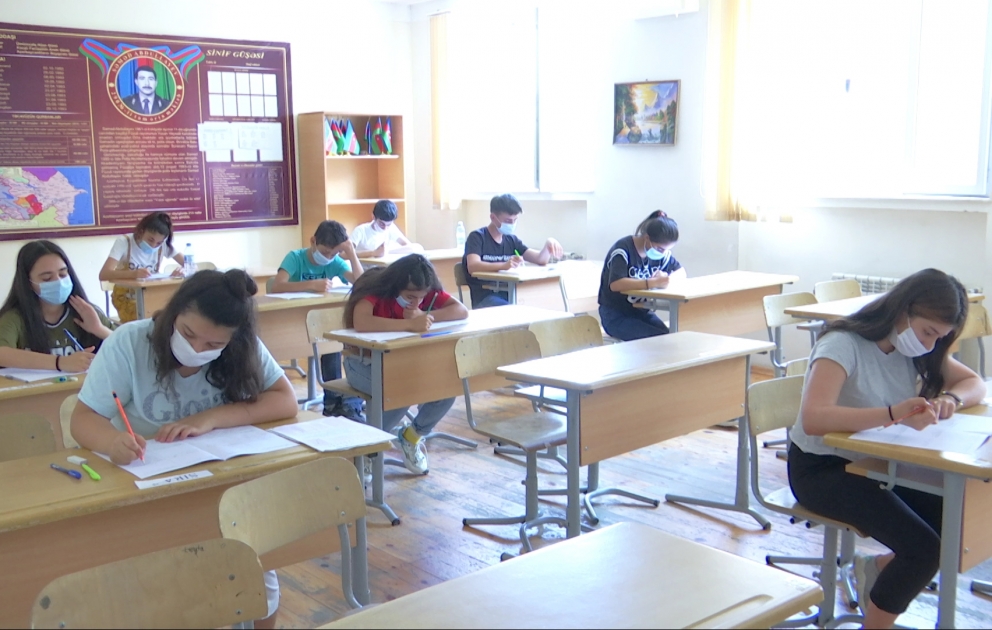 3 nəfərin bədən hərarəti yüksək olduğu üçün imtahana buraxılmayıb