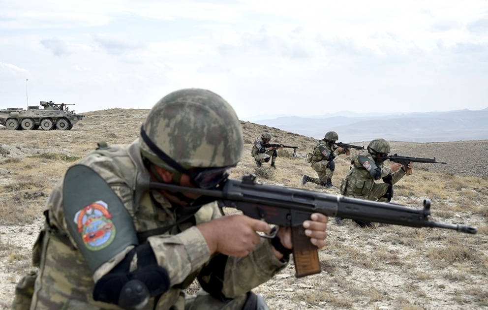 Azərbaycan və Türkiyə hərbçiləri birgə təlimlərin müxtəlif elementlərini icra ediblər