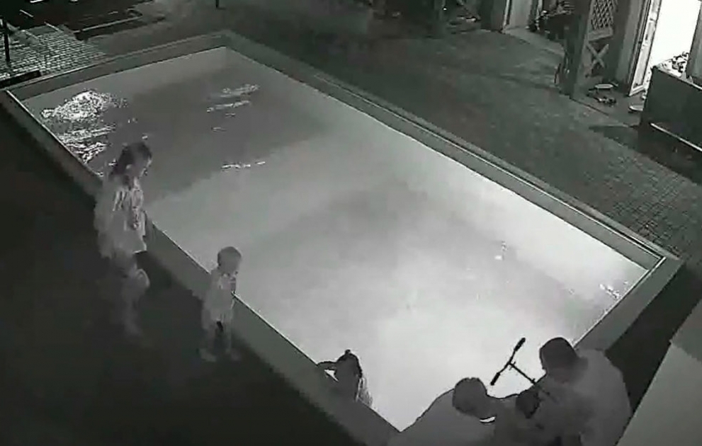 7yo girl saves boy from drowning after he falls into a pool