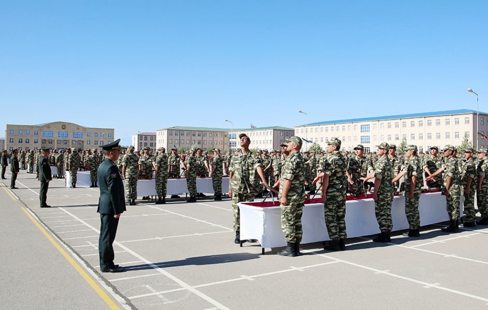 Naxçıvan Qarnizonu Qoşunlarında hərbi andiçmə mərasimləri keçirilib