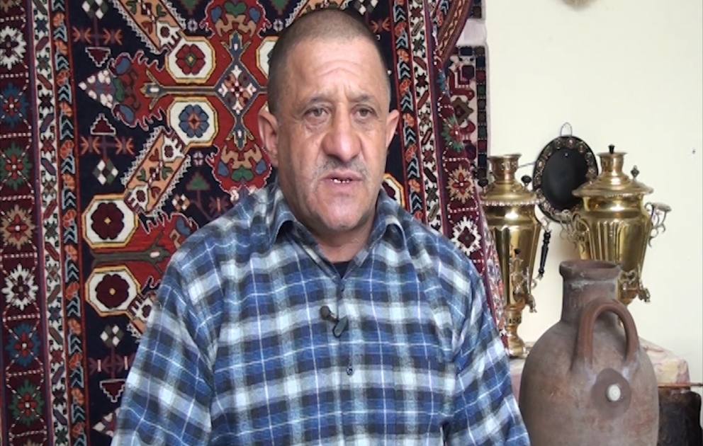 2-3 manata təklif edilən bir əsrlik kasalar, 600 manatlıq samovarlar, 10 min manata satılan xalçalar