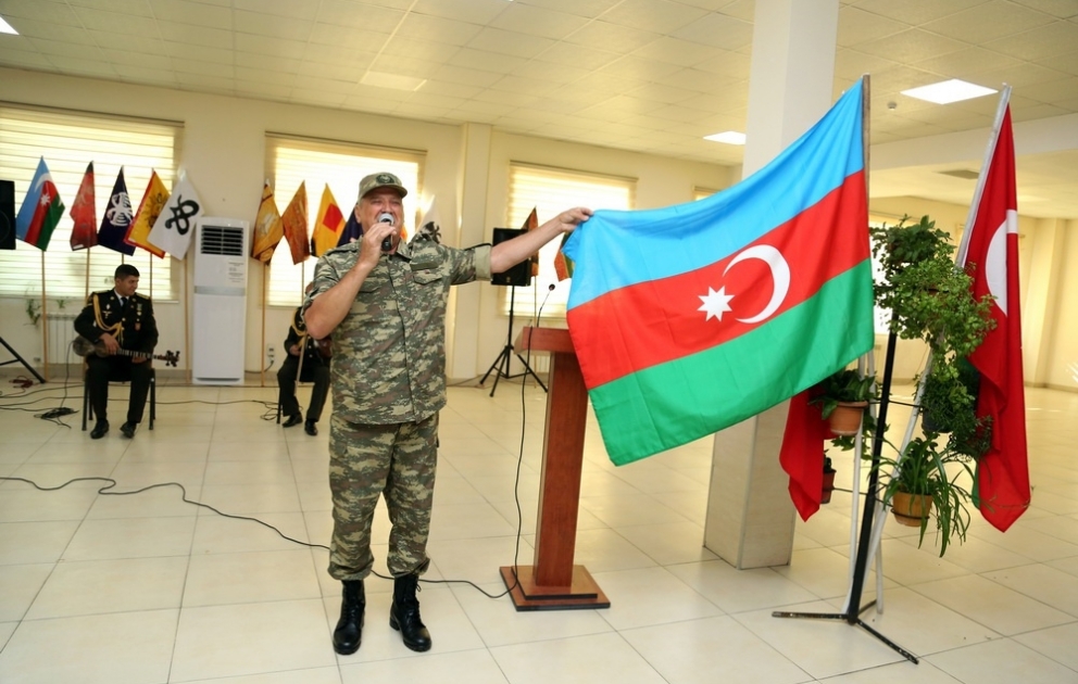 Hərbi hissədə ideoloji işə həsr edilən növbəti tədbir keçirilib