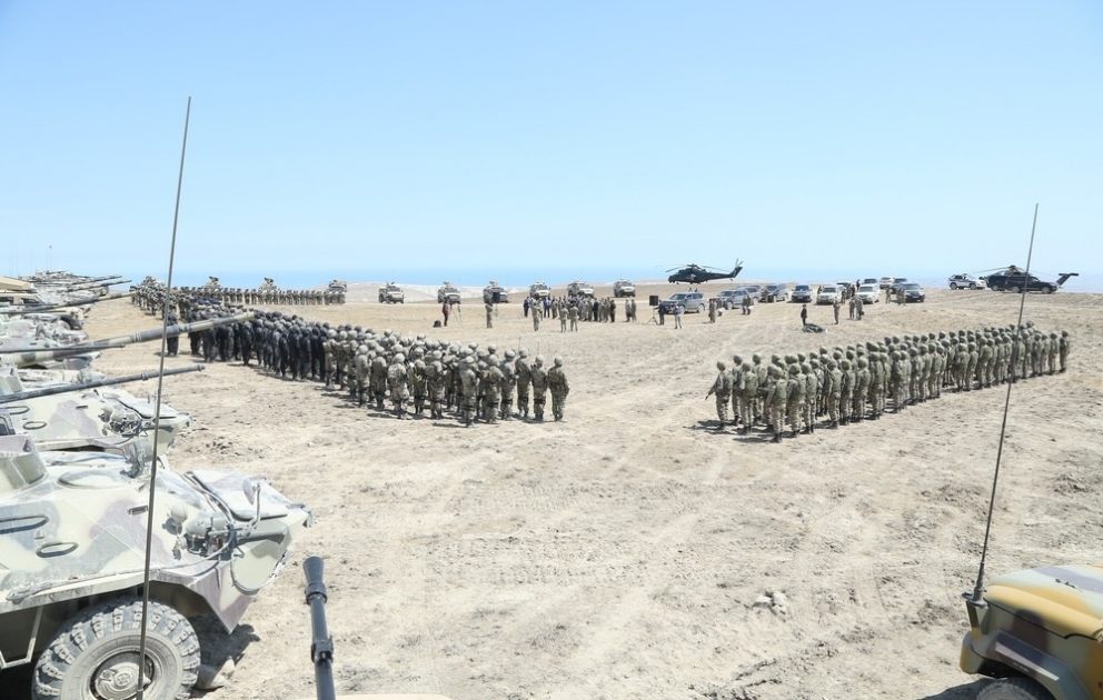 A Distinguished Visitors Day was held during the Azerbaijani-Turkish joint exercises