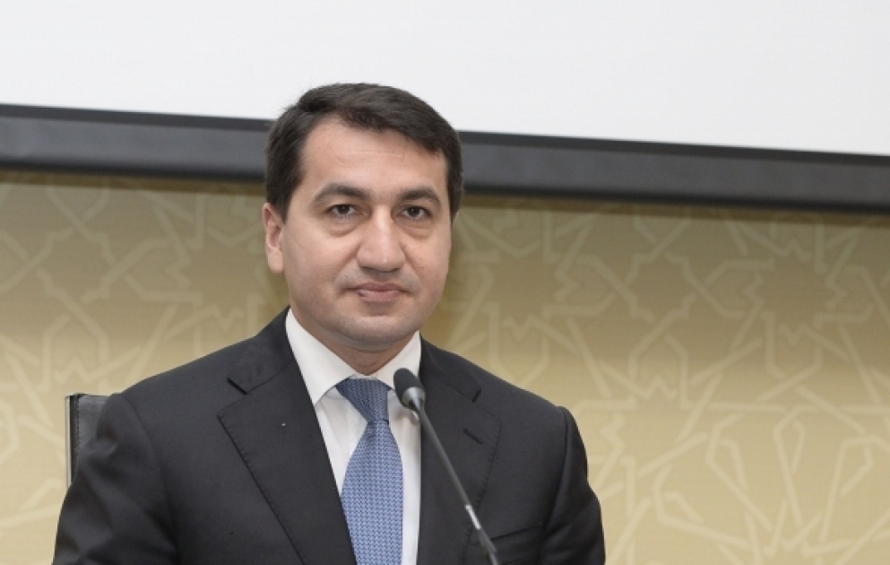 100 avtobus əlavə olunub ki, sıxlıq maksimum şəkildə aradan qaldırılsın