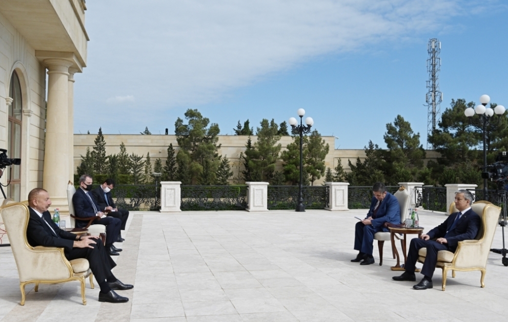 President Ilham Aliyev received credentials of incoming Uzbek ambassador