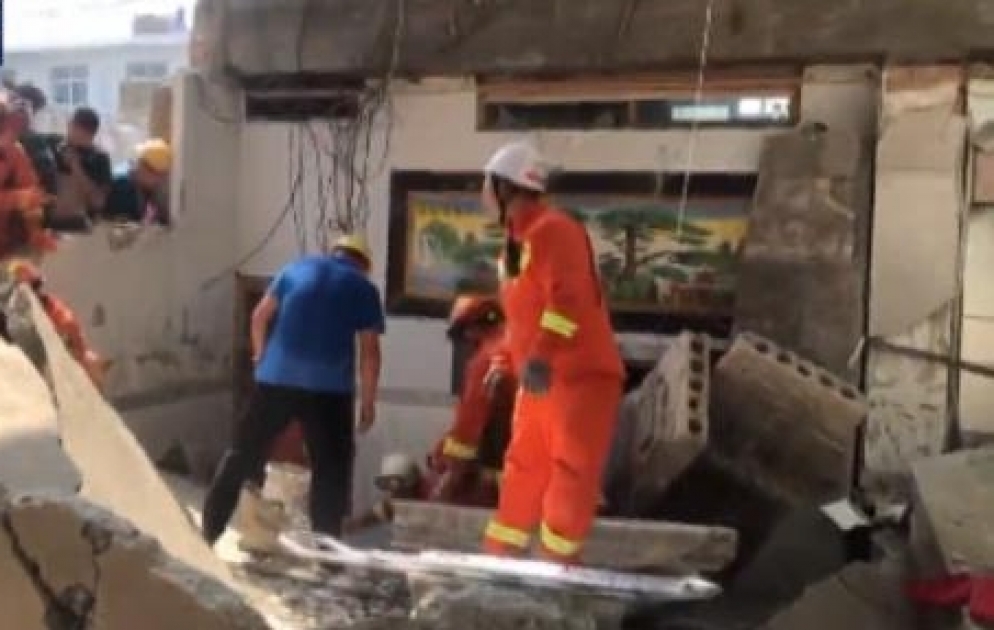 В Китае обрушился отель, есть погибшие