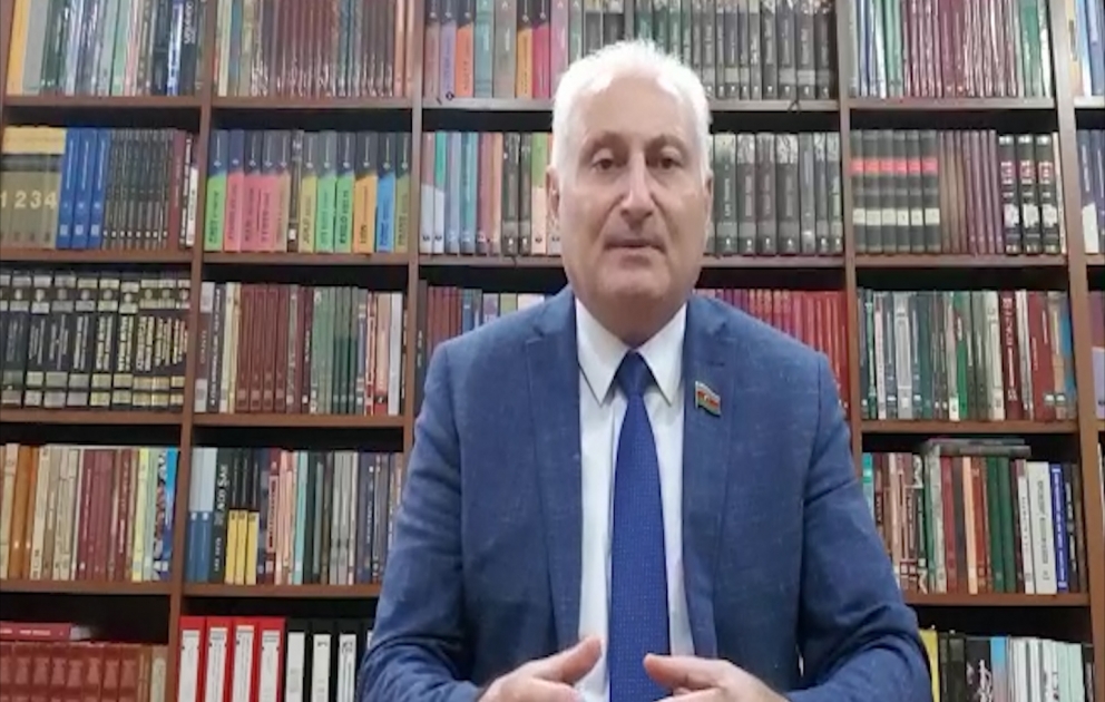 Ermənistan ordusu zəifdir və buna görə də könüllülərin imkanlarından istifadə edilməsi məsələsi gündəliyə çıxarılır