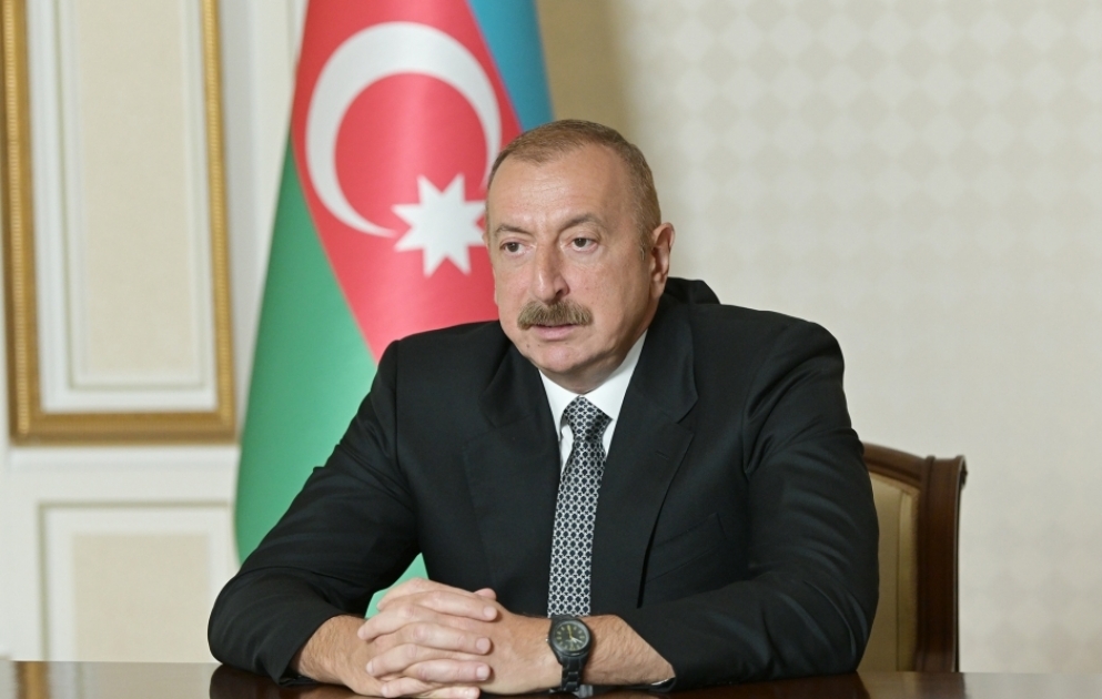 Prezident İlham Əliyev: Biz hazırda bir neçə şirkətlə COVID-ə qarşı peyvəndin ölkəmizə gətirilməsi ilə əlaqədar fəal iş aparırıq