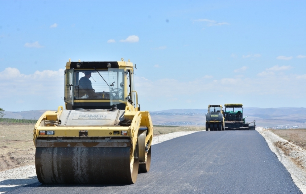 Şamaxının Kələxana kənd yolu yenidən qurulur