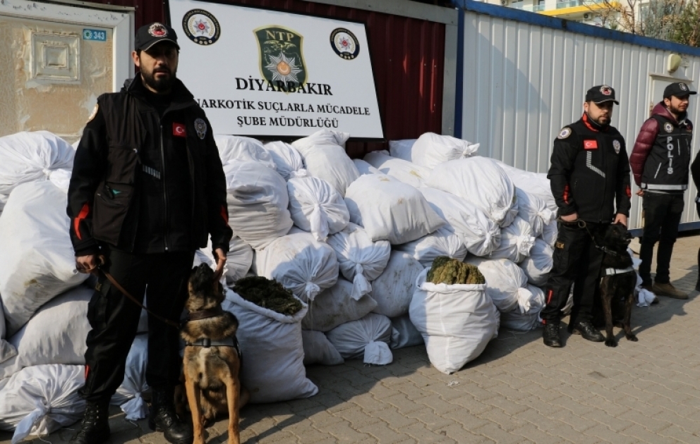 Diyarbəkir vilayətində 1 ton 756 kiloqram narkotik maddə müsadirə edilib