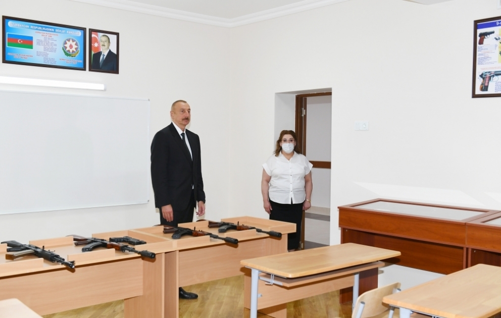 President Ilham Aliyev viewed renovation work carried out at school No. 251, inaugurated new block of the school