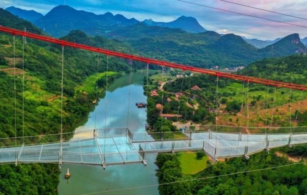 World's longest glass-bottomed bridge opens in China