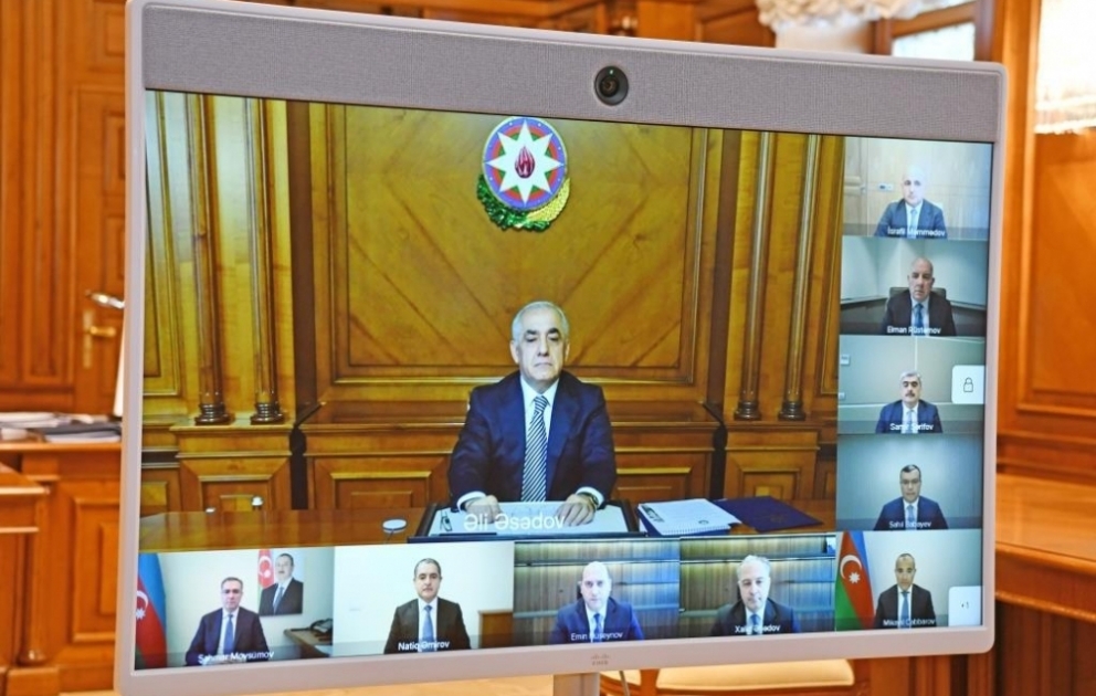 İqtisadi Şuranın ilk iclası keçirilib