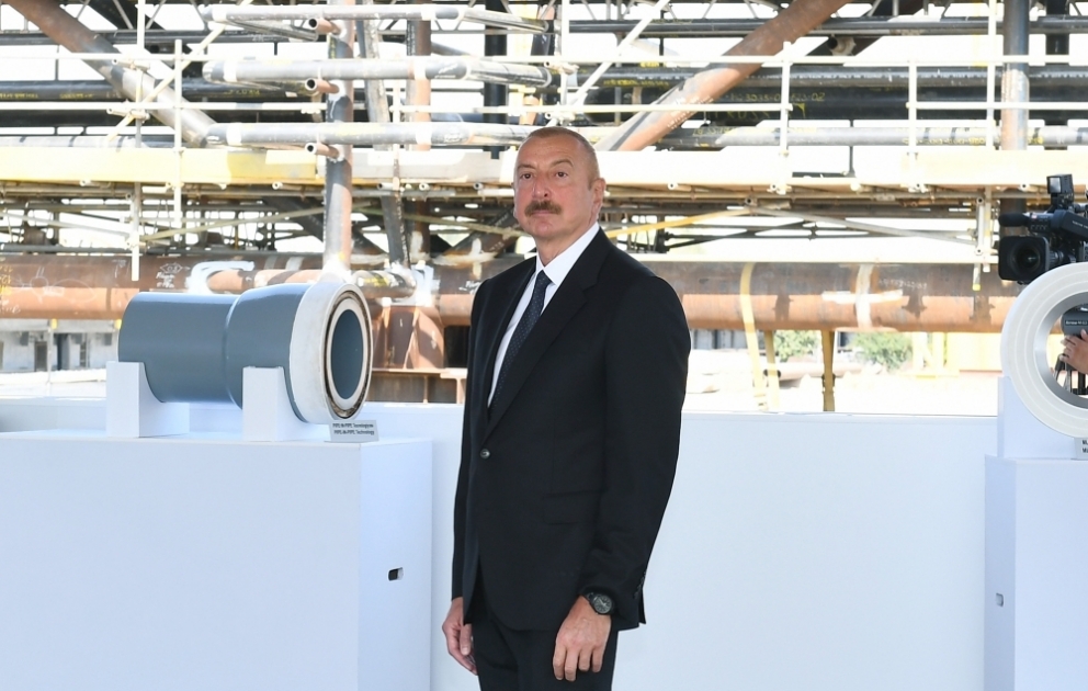 Prezident İlham Əliyev “Abşeron” yatağının dəniz əməliyyatlarının təməlqoyma mərasimində iştirak edib