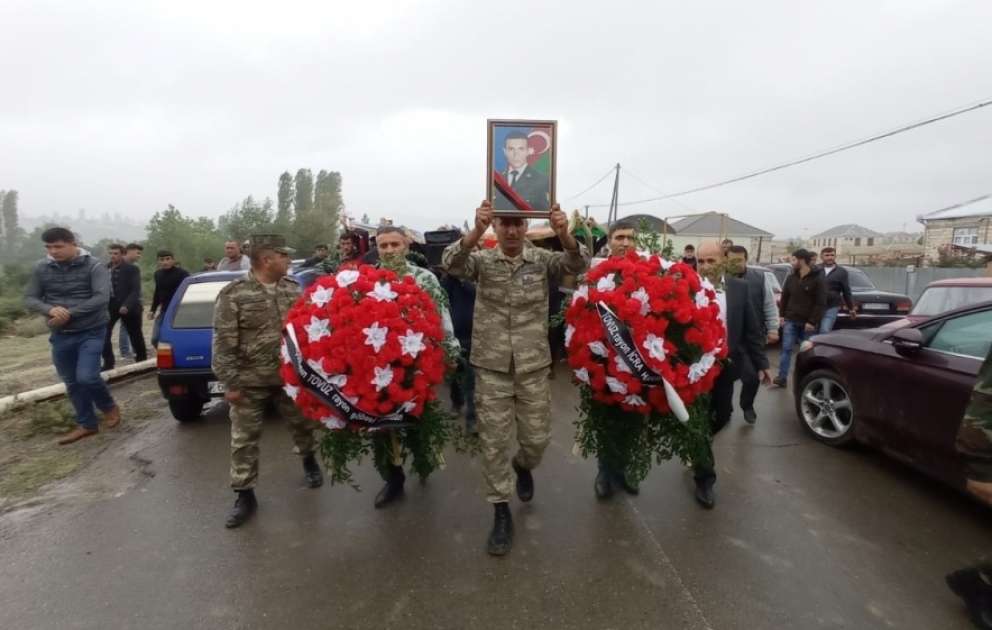 Azərbaycan Ordusunun şəhid hərbçisi ilə vida mərasimi keçirilib