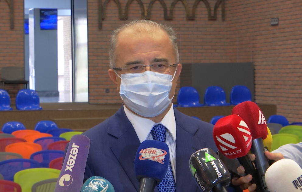 Fuad Hacıyev: Abituriyentlərin sağlamlığı bizim üçün mütləqdir