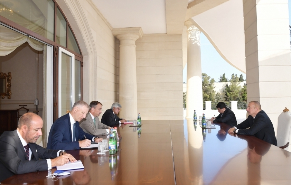 Prezident İlham Əliyev Avropa İttifaqının Cənubi Qafqaz üzrə xüsusi nümayəndəsini qəbul edib