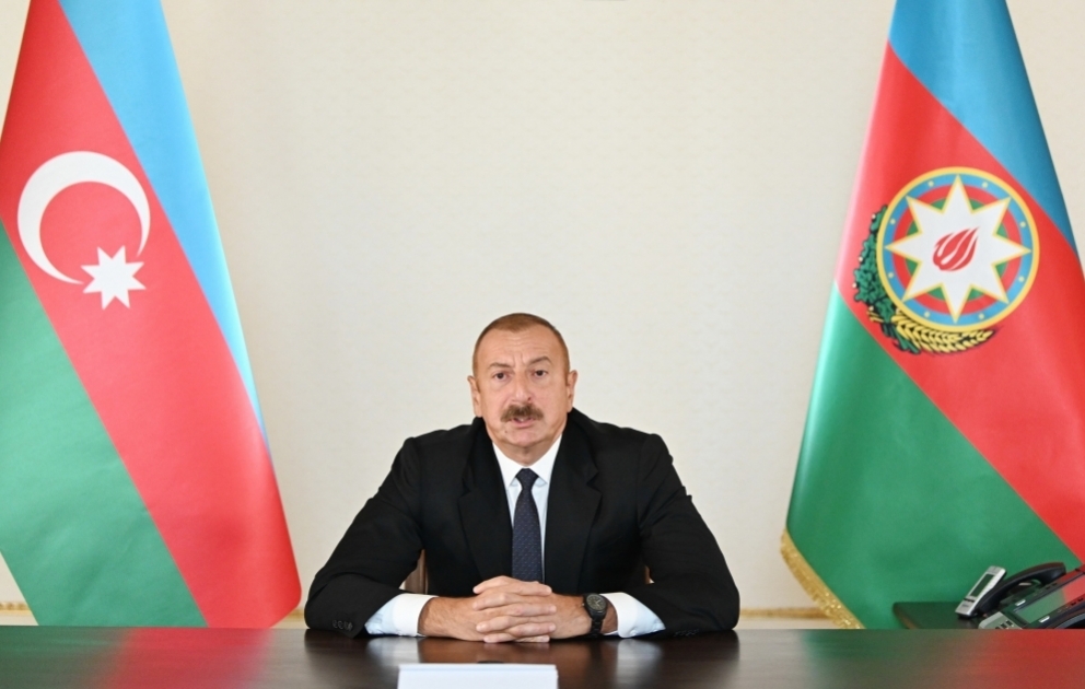 Prezident İlham Əliyev: Azərbaycan Ordusu hazırda düşmənin hərbi mövqelərinə atəşlər, zərbələr endirir