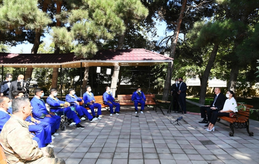 Prezident İlham Əliyev: Bizim əsgərlərimiz xilaskar əsgərlərdir, erməni əsgərləri işğalçı əsgərlərdir