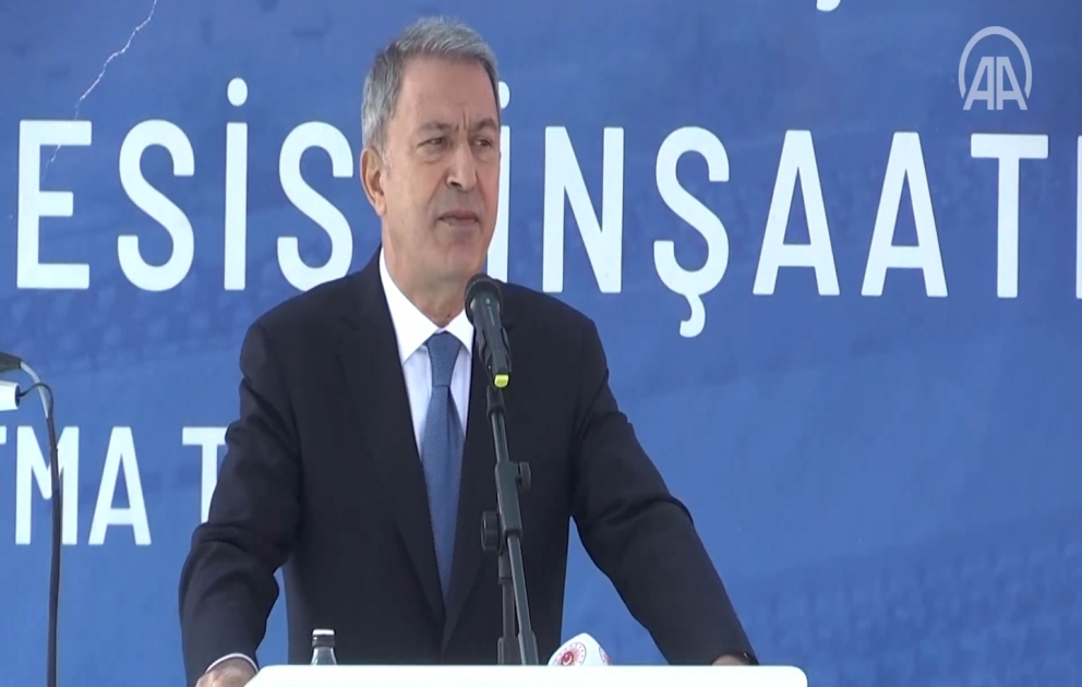 Hulusi Akar: İşğalçı Ermənistanın hücumlarına qarşı sonadək azərbaycanlı qardaşlarımızın yanındayıq