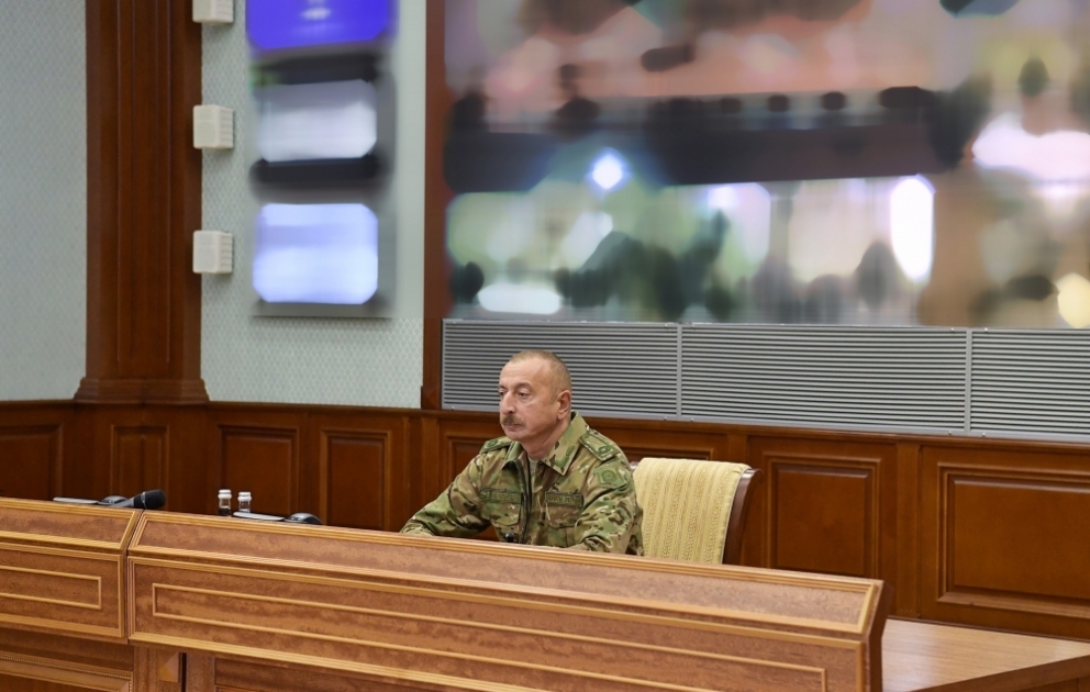 Под руководством Президента, Верховного главнокомандующего Ильхама Алиева в Центральном командном пункте Министерства обороны состоялось оперативное совещание