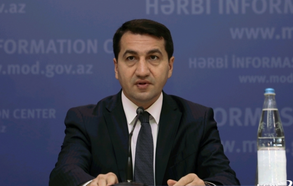 Hikmət Hacıyev: Ermənistanın Moskva bəyanatından sonra yenə də Azərbaycanın yaşayış məntəqələrini, infrastruktur obyektlərini hədəf alması qəbuledilməzdir