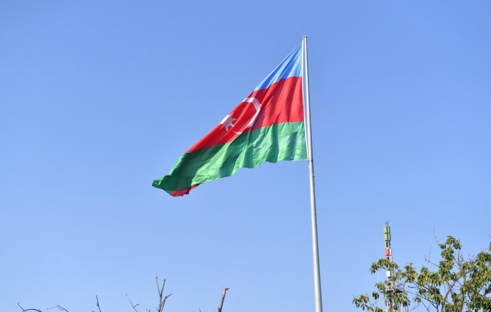 Trabzonun ən yüksək hissəsində Azərbaycan bayrağı ucaldılıb