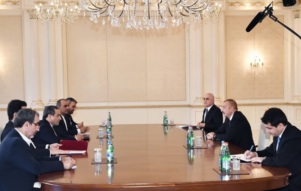 Staatspräsident Ilham Aliyev empfängt iranische Delegation