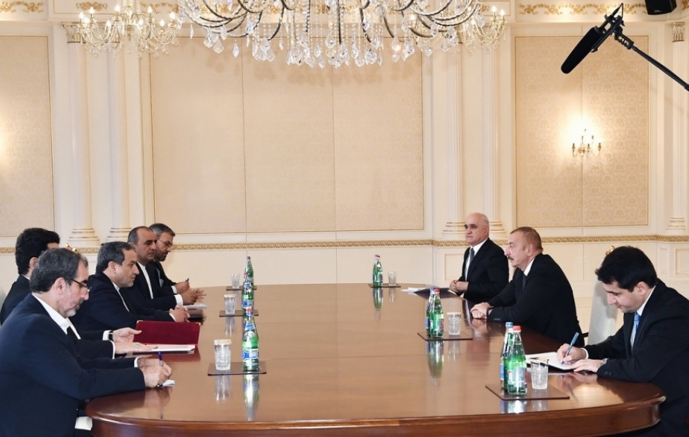 Le président Ilham Aliyev reçoit une délégation iranienne