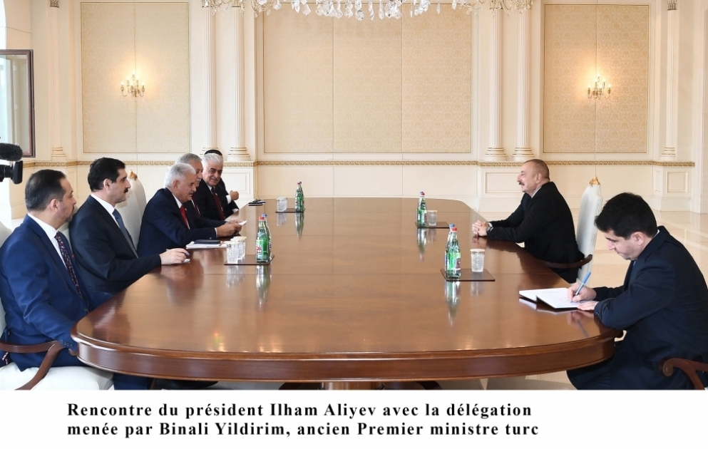 Le président Ilham Aliyev rencontre une délégation menée par l’ancien Premier ministre turc Binali Yildirim