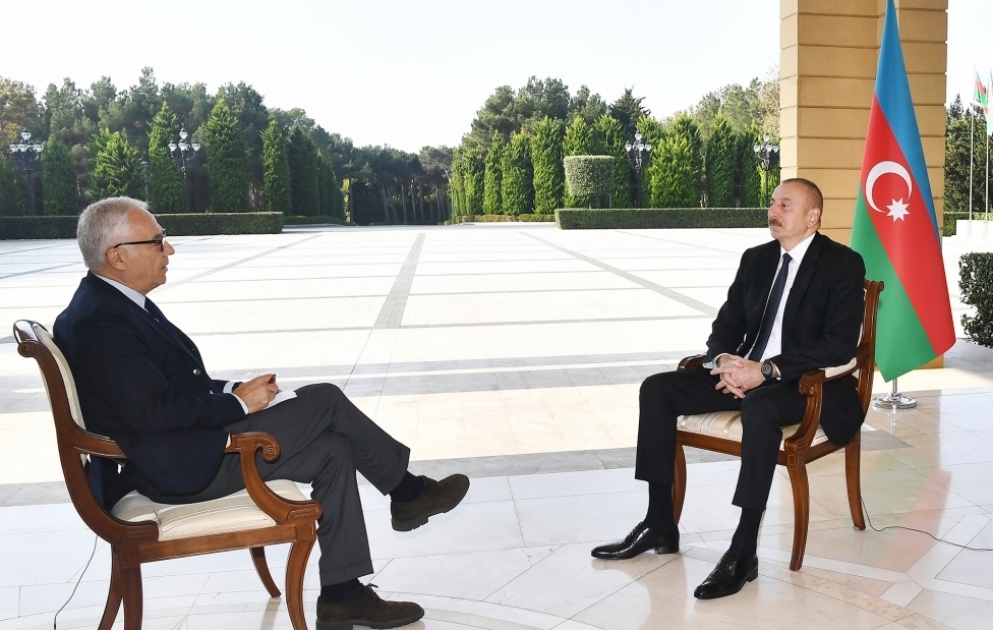 Präsident Ilham Aliyev gibt italienischer Zeitung La Republica Interview
