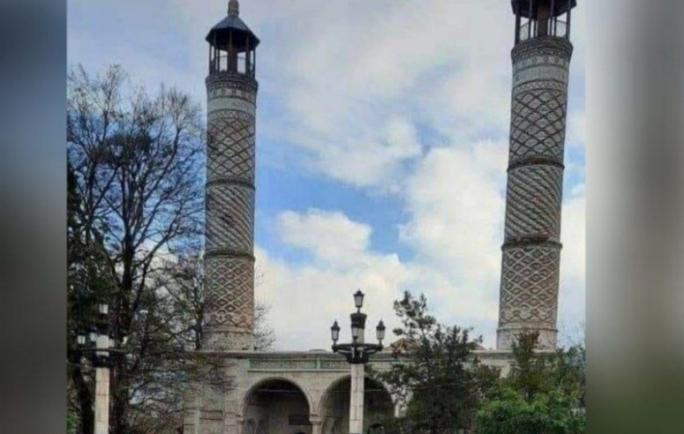 Un appel à la prière musulman récité à Choucha après 28 ans