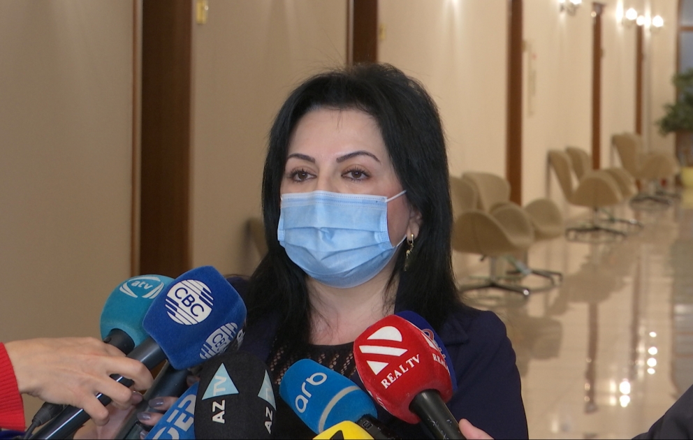 Bakıda poliklinikalar COVID-19-la bağlı həftə sonları da işləyəcək