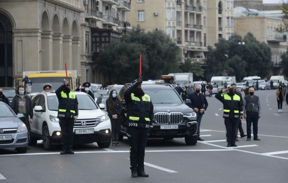 Azerbaijan observes nationwide moment of silence for Patriotic War martyrs