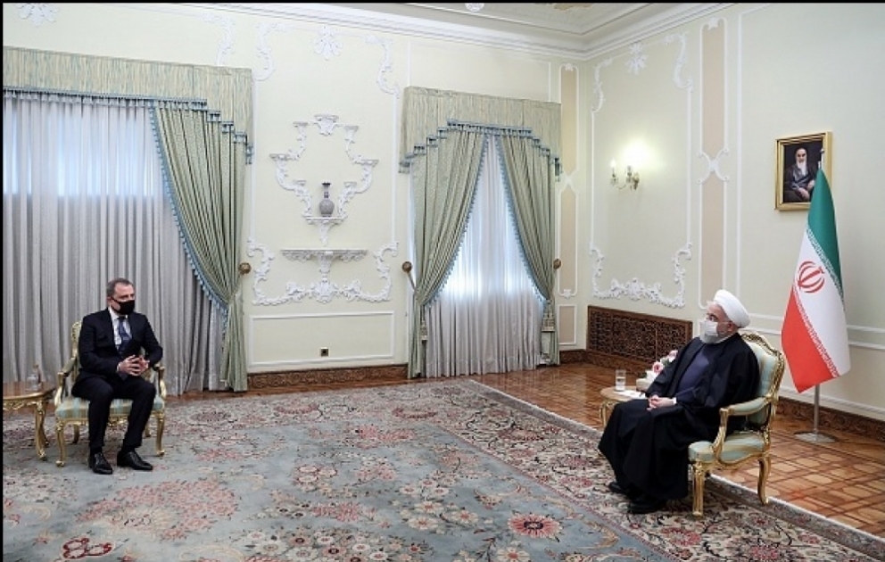Azərbaycanın xarici işlər naziri İran Prezidenti Həsən Ruhani ilə görüşüb
