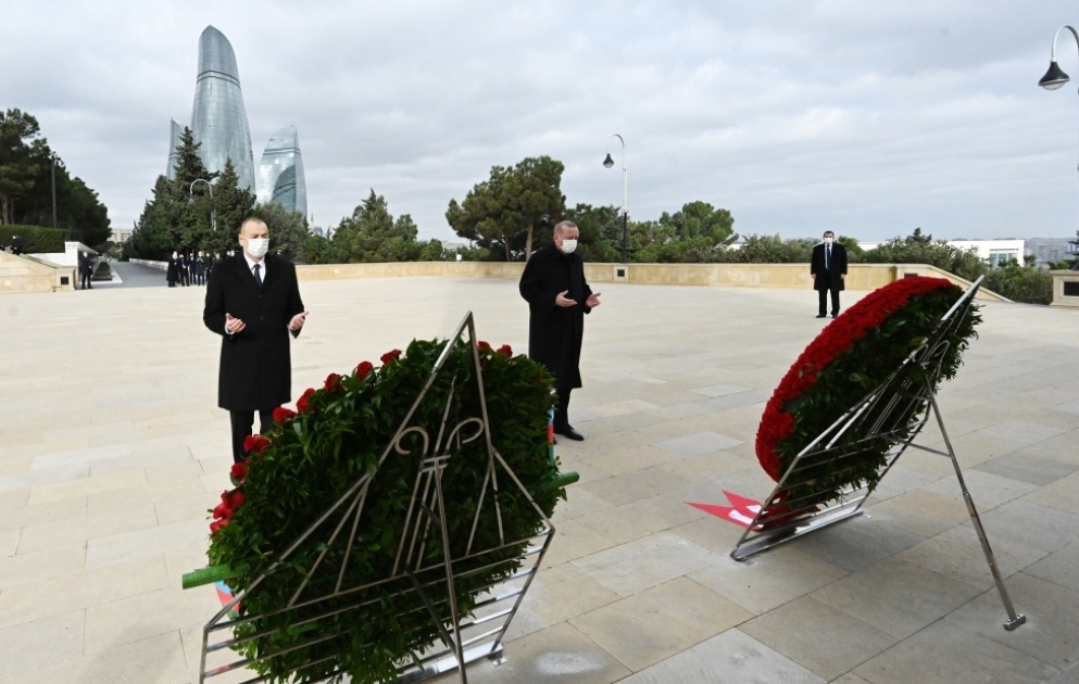 President Ilham Aliyev and President Recep Tayyip Erdogan paid tribute to Azerbaijani martyrs