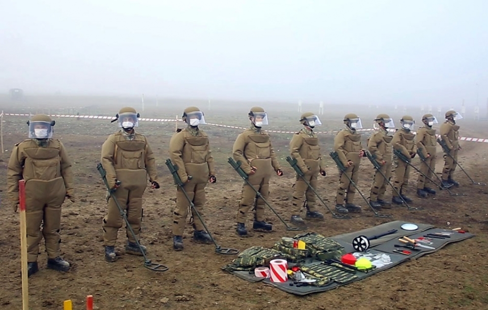 Турецкие военные саперы проводят тренировки по инженерному обеспечению